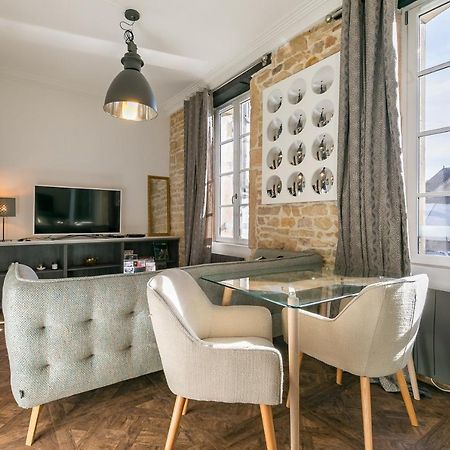 Le Saint B Au Pied De La Cathedrale Saint Benigne Apartment Dijon Exterior photo